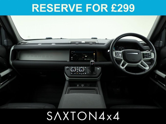 2025 Land Rover Defender 110