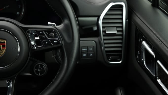 2025 Porsche Cayenne