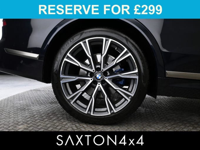 2025 BMW X7