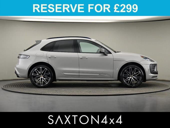 2025 Porsche Macan