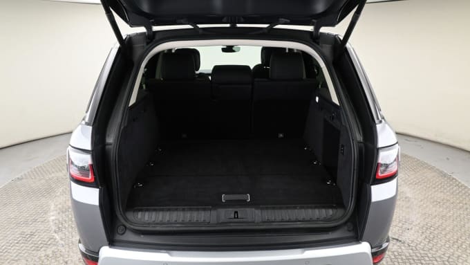 2025 Land Rover Range Rover Sport