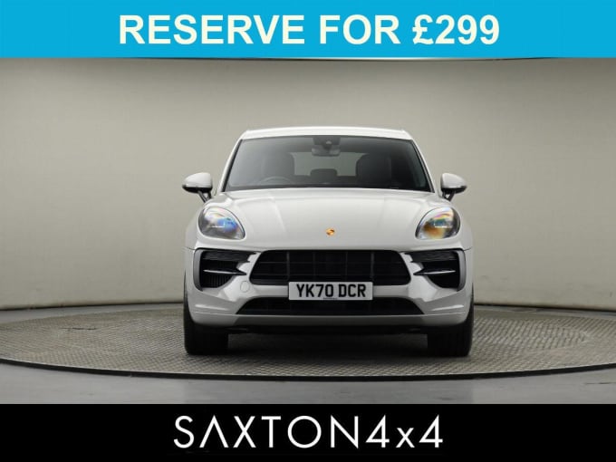 2025 Porsche Macan