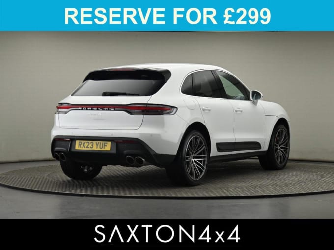 2025 Porsche Macan