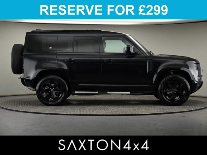2025 Land Rover Defender 110
