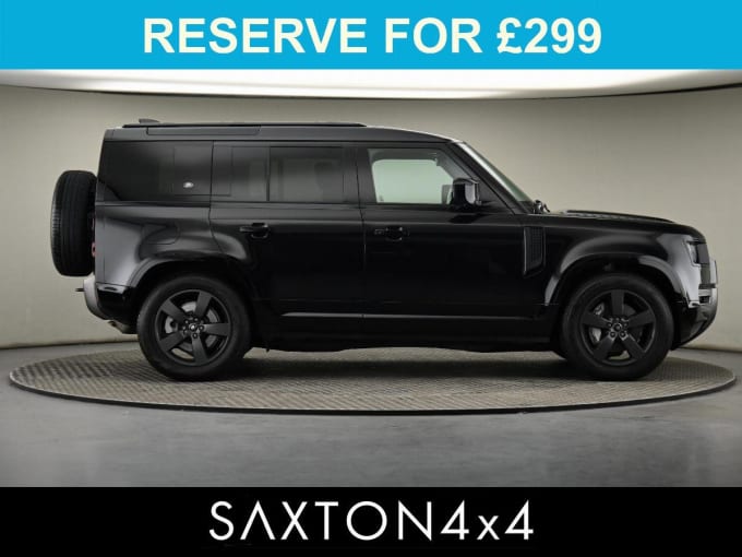 2025 Land Rover Defender 110