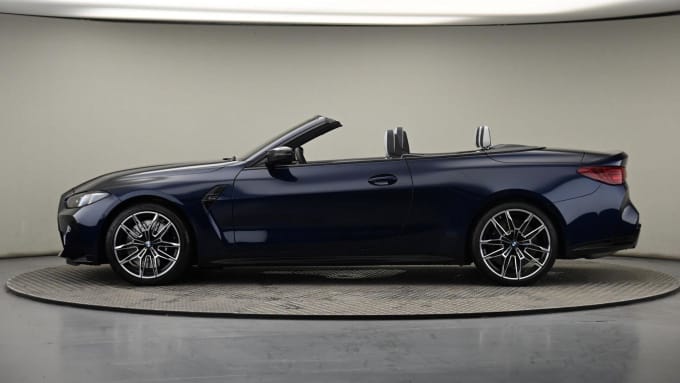2025 BMW M4