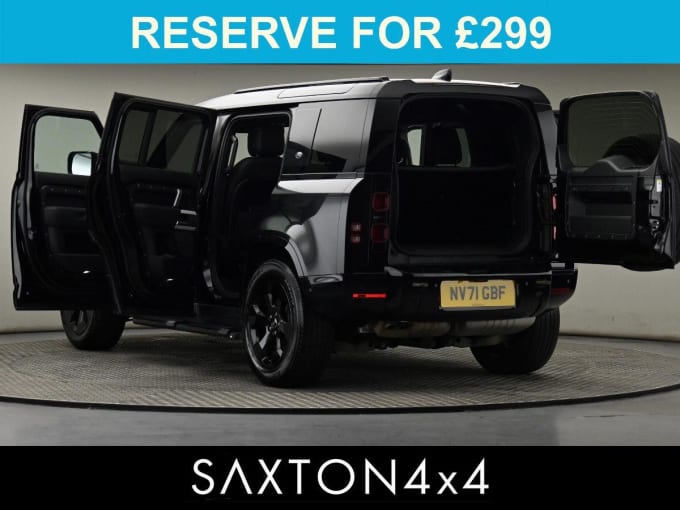 2025 Land Rover Defender 110