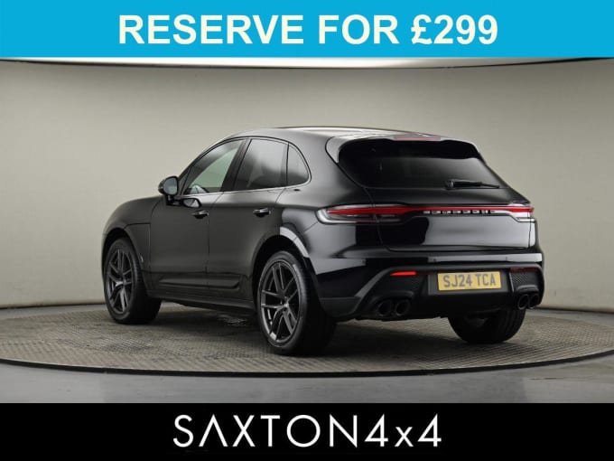 2025 Porsche Macan
