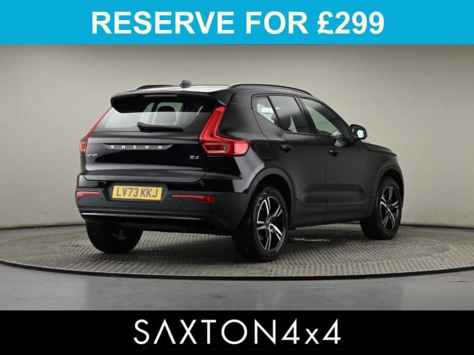 2025 Volvo Xc40
