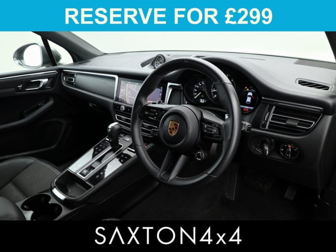 2025 Porsche Macan