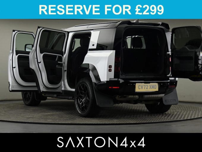 2025 Land Rover Defender 110