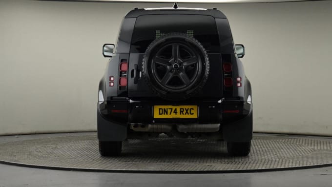 2025 Land Rover Defender 90