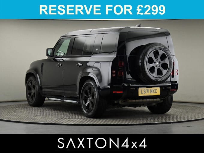 2025 Land Rover Defender 110