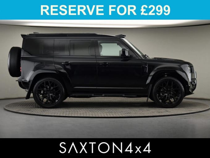 2025 Land Rover Defender 110