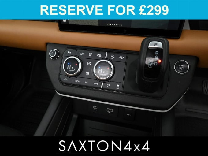 2025 Land Rover Defender 90