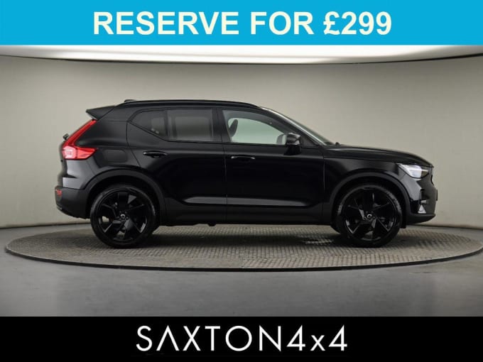 2025 Volvo Xc40