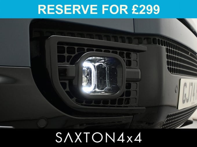 2025 Land Rover Defender 110