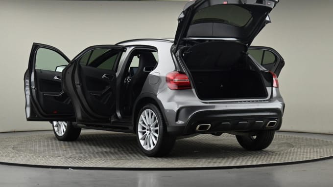 2019 Mercedes Gla-class