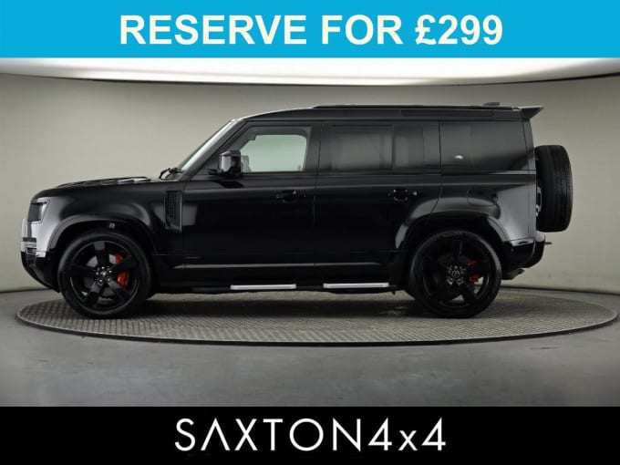 2025 Land Rover Defender 110