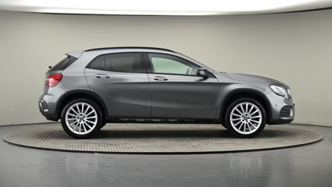2019 Mercedes Gla-class