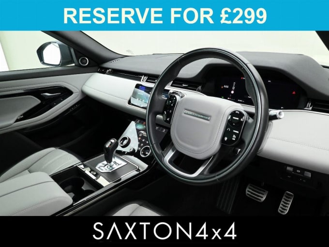 2025 Land Rover Range Rover Evoque
