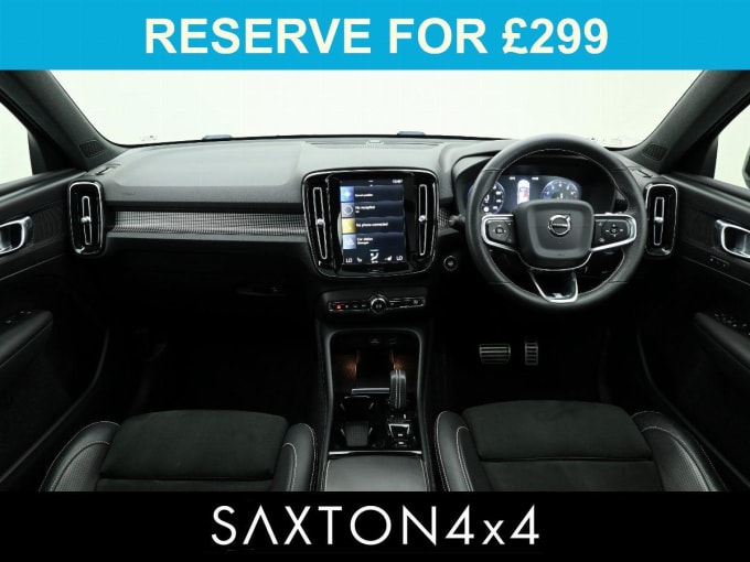 2025 Volvo Xc40