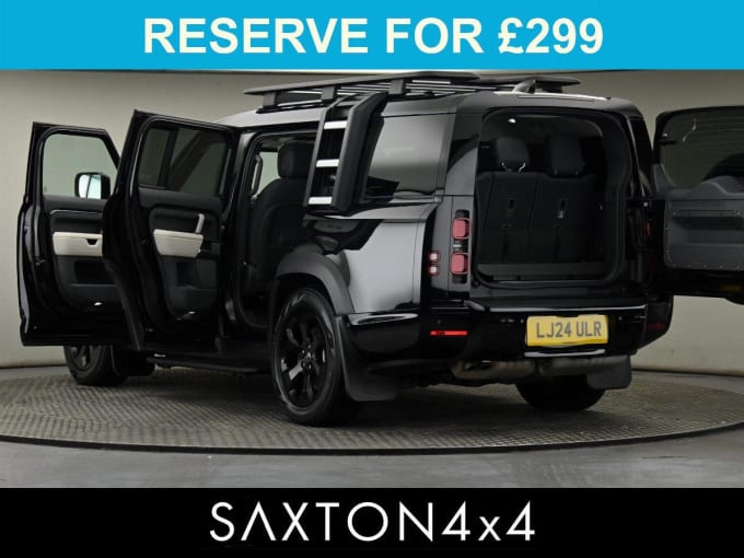 2025 Land Rover Defender 130