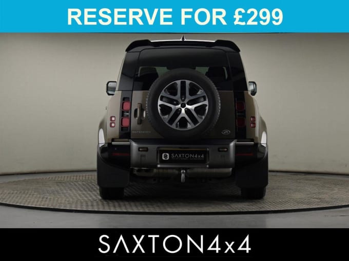 2025 Land Rover Defender 110