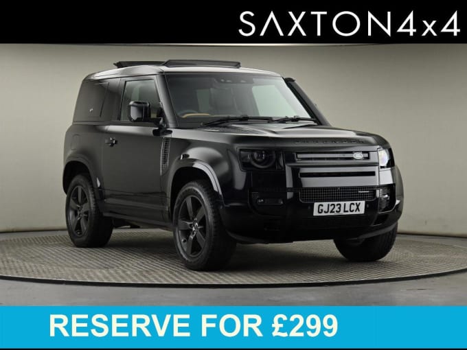 2025 Land Rover Defender 90