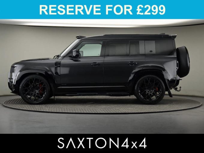 2025 Land Rover Defender 110