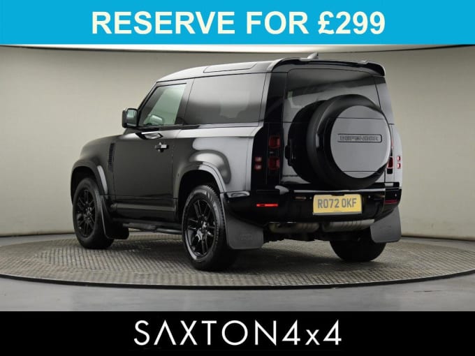 2025 Land Rover Defender 90