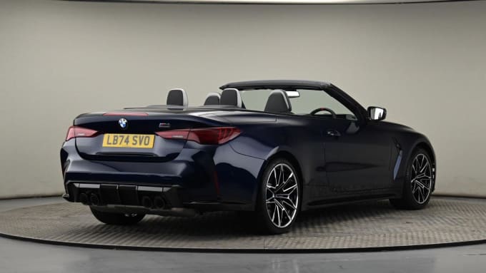 2025 BMW M4
