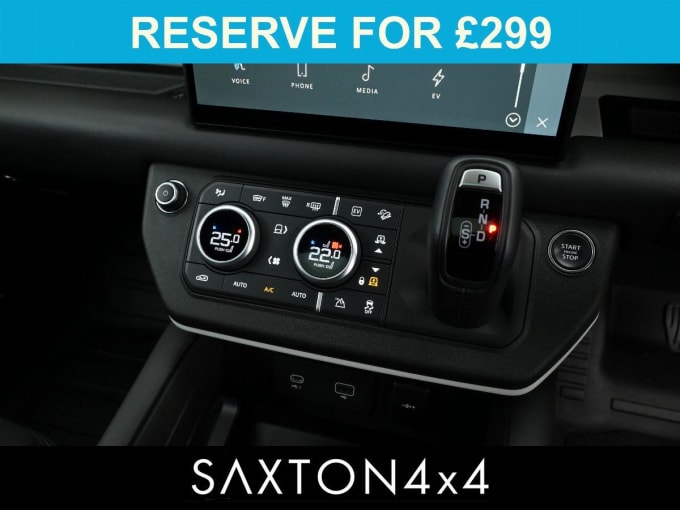 2025 Land Rover Defender 110