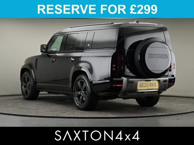 2025 Land Rover Defender 130