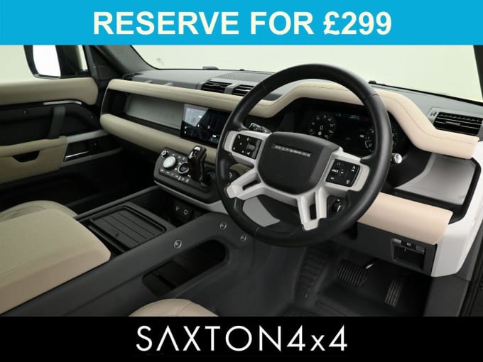 2025 Land Rover Defender 110