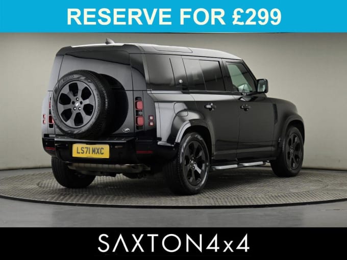 2025 Land Rover Defender 110