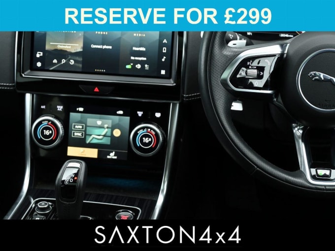 2025 Jaguar Xe