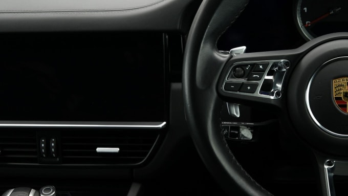 2025 Porsche Cayenne