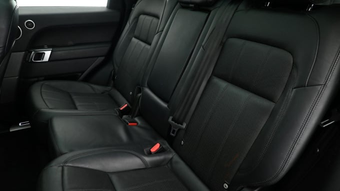 2025 Land Rover Range Rover Sport