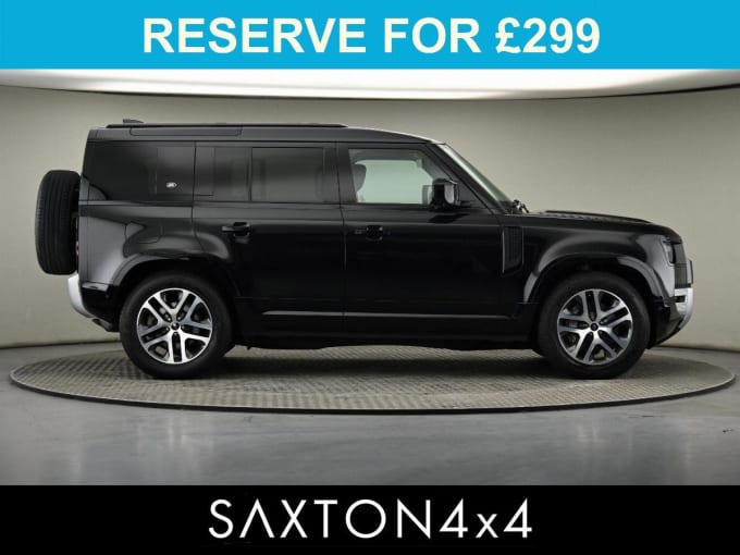2025 Land Rover Defender 110