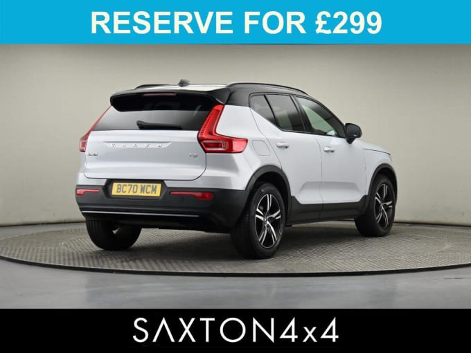 2025 Volvo Xc40
