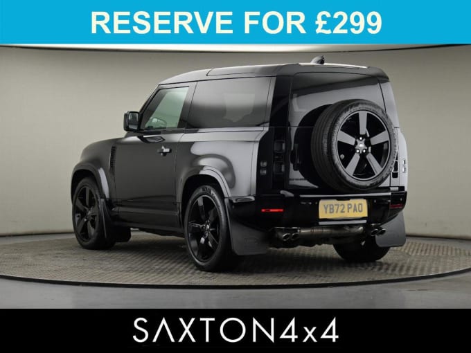 2025 Land Rover Defender 90