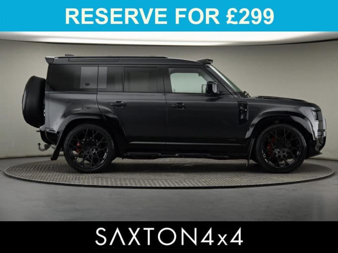2025 Land Rover Defender 110