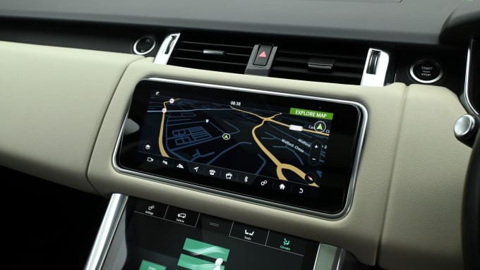 2025 Land Rover Range Rover Sport
