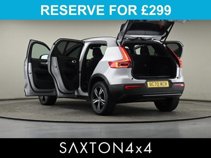 2025 Volvo Xc40