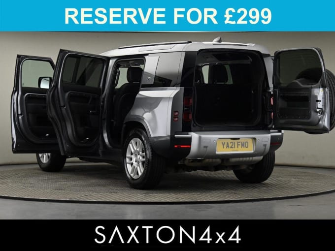 2025 Land Rover Defender 110