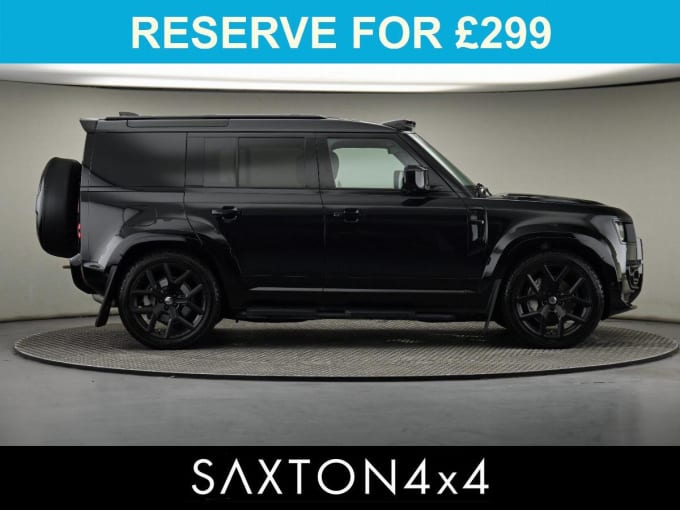 2025 Land Rover Defender 110