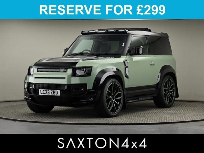 2025 Land Rover Defender 90