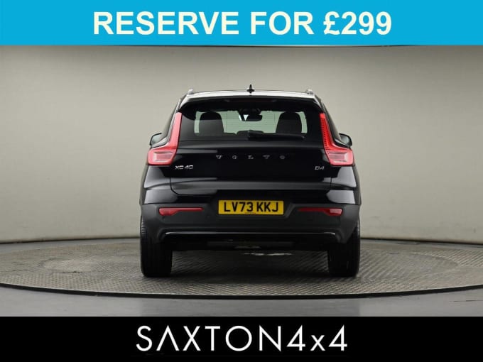 2025 Volvo Xc40