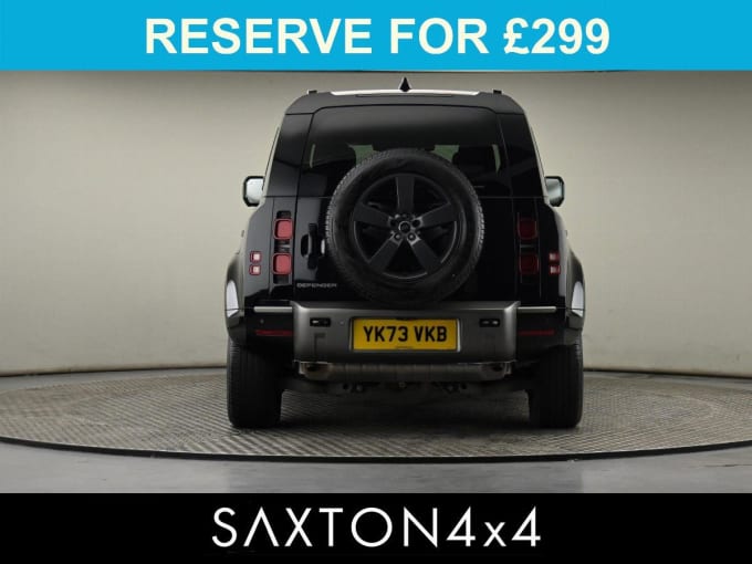 2025 Land Rover Defender 110